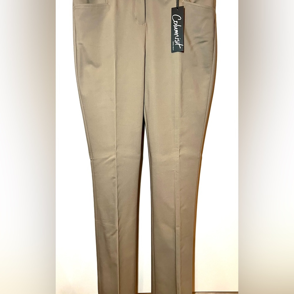 Express Columnist Low Rise Bootcut pants, khaki. NEW WITH TAGS. Size 0R